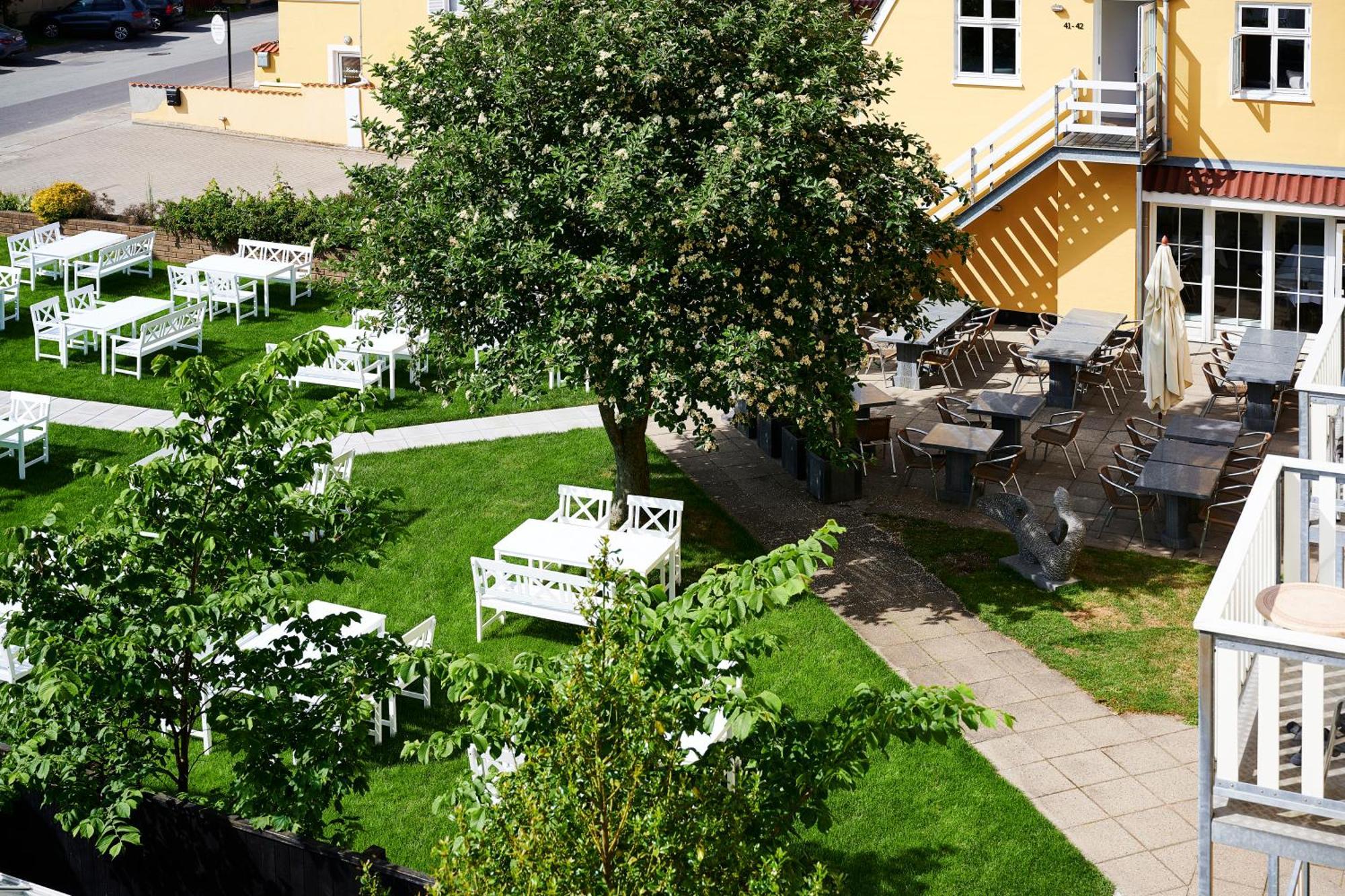 Hotel Strandly 3*